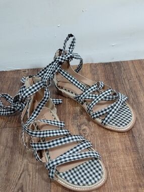 Torrid Gingham Black White Checked Lace-Up Strappy Gladiator Flat Sandals 9WW